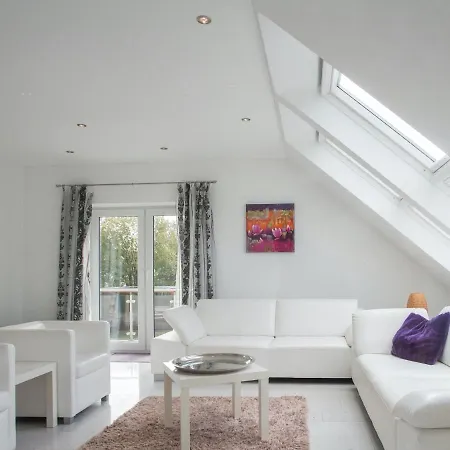 Apartment Spacious With Sauna And Two Balconies In